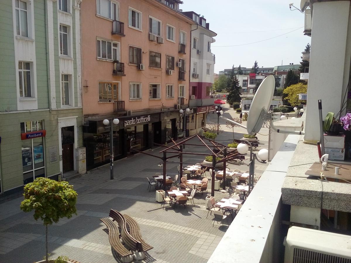 Hostel Compass Burgas by Eksteriør bilde